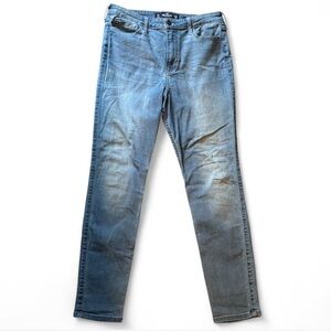 Hollister Women’s Light Blue Skinny Jeans